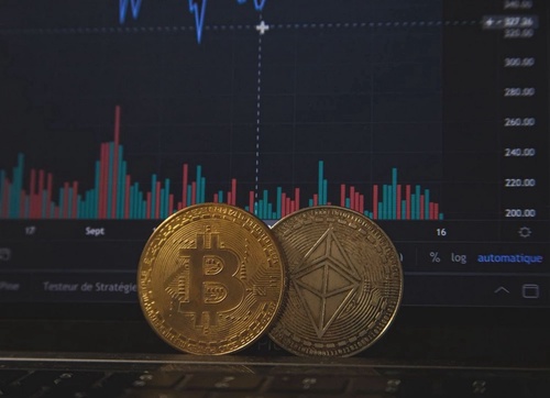 How to Build a Profitable Portfolio: Yes, Including Cryptos 1!