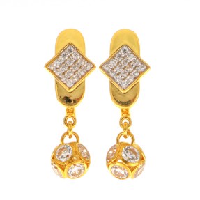 Attractive Varieties of Gold Earrings And Cleaning Tips