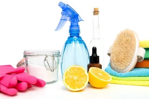 Why Should You Use Organic Cleaning Products?