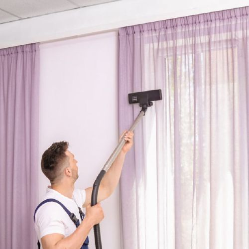 What are the benefits of a Professional curtain cleaning service?