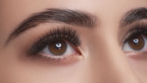 Say Hi to Beautiful Brows and Lashes With Lash and Brow Serum