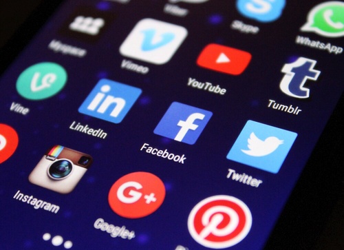 7 Tips To Derive Sales From Social Media