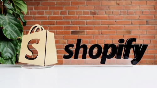 Why Shopify Development Services Trumps All Other Ecommerce Platforms?