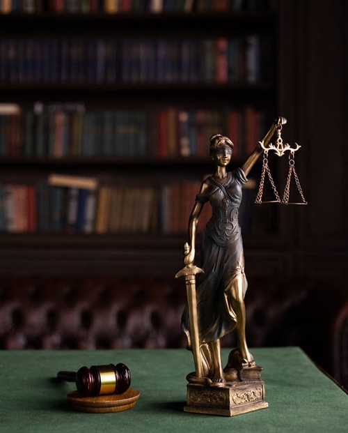 Hiring a personal injury law firm with personalized attention and guidance