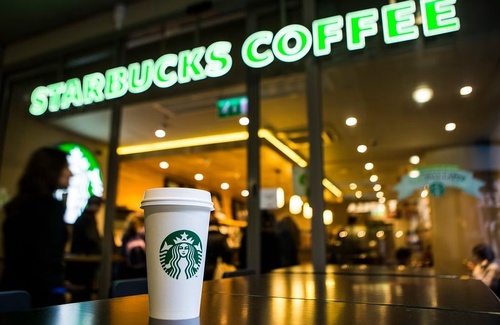 From Coffee Beans to Cafes: The History of Starbucks