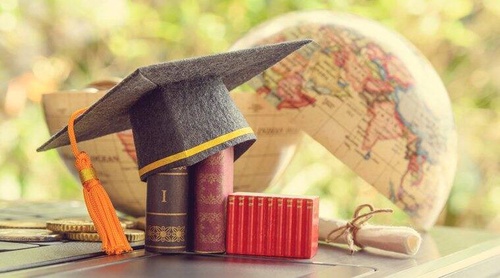 How to Choose the Right Study Abroad Consultants