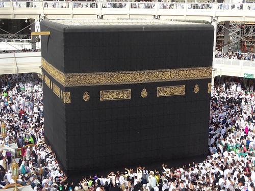 A 12 night, 5-star Umrah trip is available from Alhadi Travel.