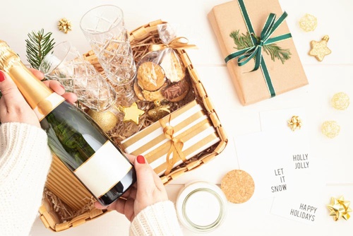 10 Reasons Why Gift Baskets Make The Perfect Corporate Gifts