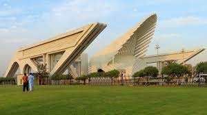 Investing in Bahria Town Karachi: A Lucrative Opportunity