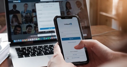 How To Schedule Posts On LinkedIn