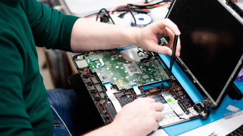 5 Common Laptop Issues and How to Fix Them: Newham Edition