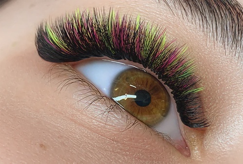 How to Incorporate Colored Lashes into Your Makeup Routine
