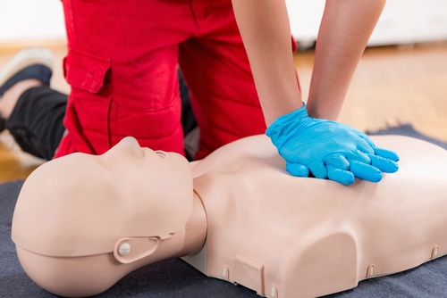 The Essential Do's of Choking First Aid: How to Save a Life