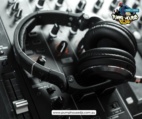 Selecting the Ideal Corporate DJ: What to Consider and Steer Clear of