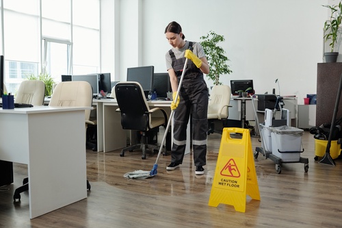 Deep Office Cleaning Service Pro Tips To Get A Clean Office in Duba