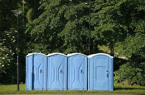 An Ultimate Guide to Understanding and Using Portable Toilet