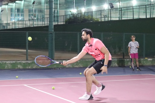 The Role of Nutrition and Fitness in Tennis Training at Delhi Academy