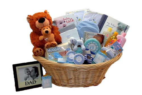 Thoughtful Gestures: Choosing the Perfect Baby Gift and Hamper