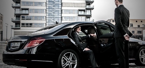 The Easy Way to Hire an Executive Shuttle bus and Executive Transportation for Long and Short distance Journey