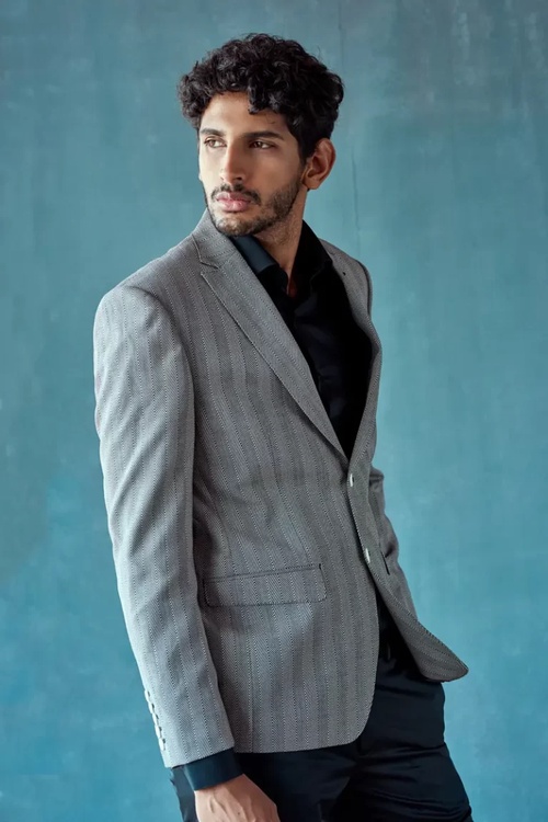 Effortless Elegance: Revitalize Your Wardrobe with Men's Casual Jackets