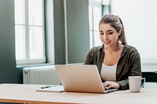 How to Get Started in Crypto Freelance