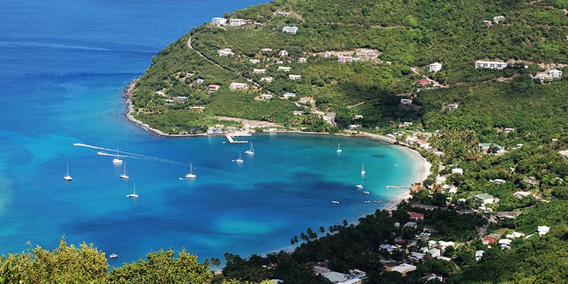 Explore the Best Beaches on St Thomas Island Tour